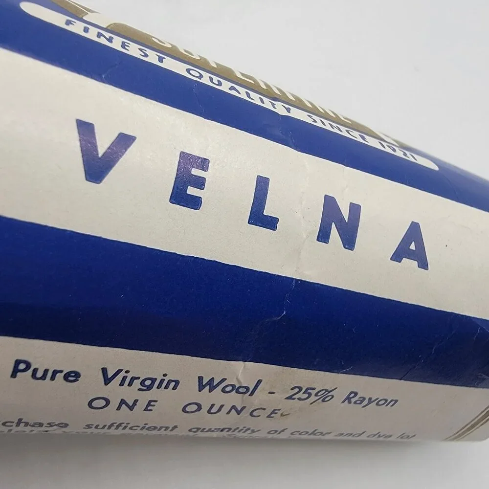 NOS‎ Vintage Superfine Black Sunray Brand Yarn Virgin Wool Rayon One Ounce